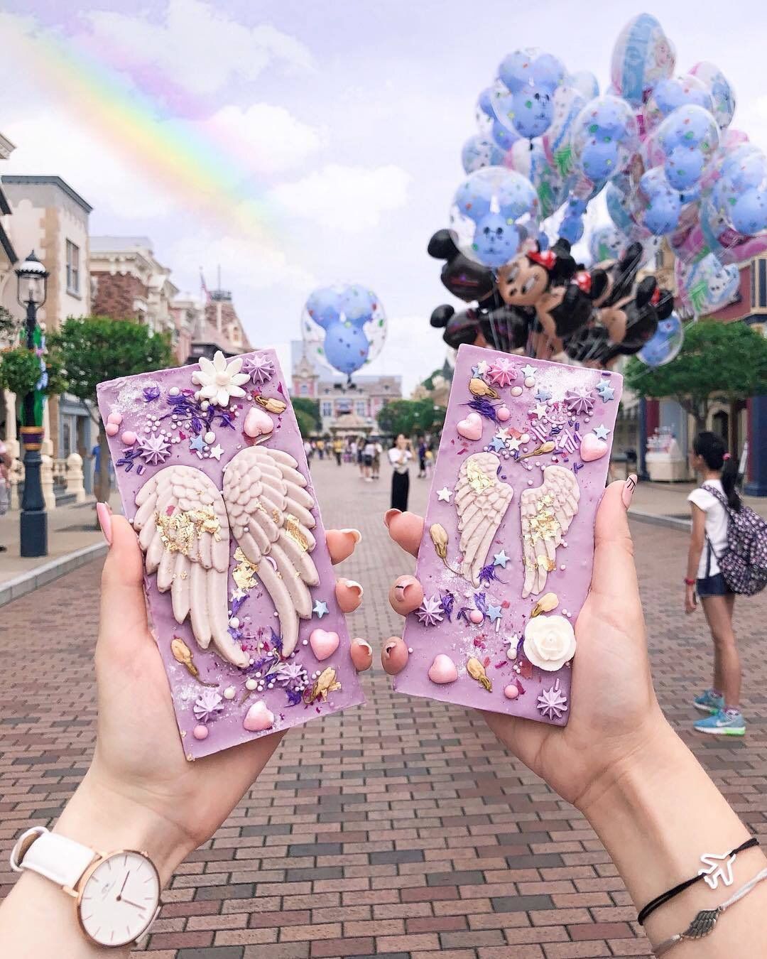 Chocolate bar with angels wings